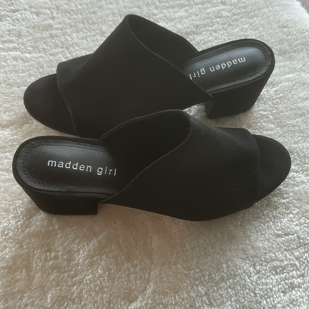 Madden girl sandals